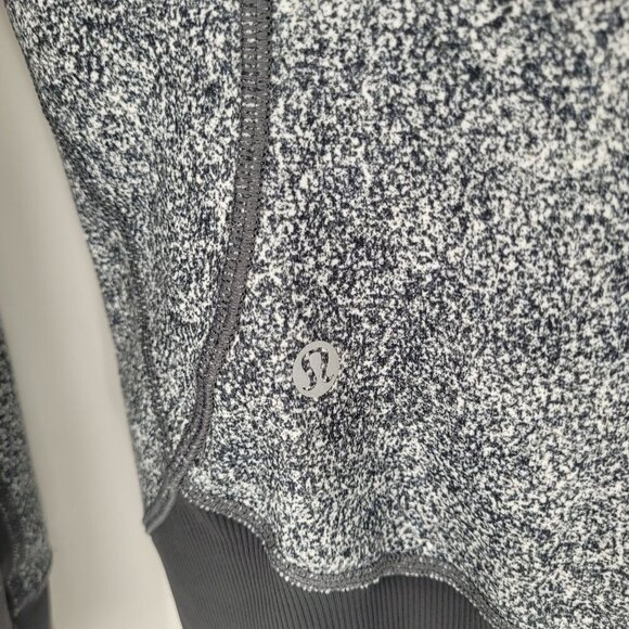 Lululemon womens 6 Daily Practice Jacket Rio Mist White black deep coal - Picture 7 of 13